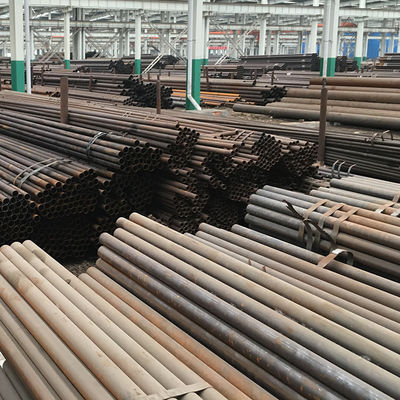Pipe sans soudure en acier au carbone ASTM API 5L Pipe sans soudure en acier ERW laminée à chaud